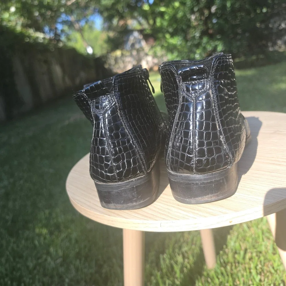 Black Crocodile Embossed Pointed Toe Ankle Boots Side Zip Low Heel Mens